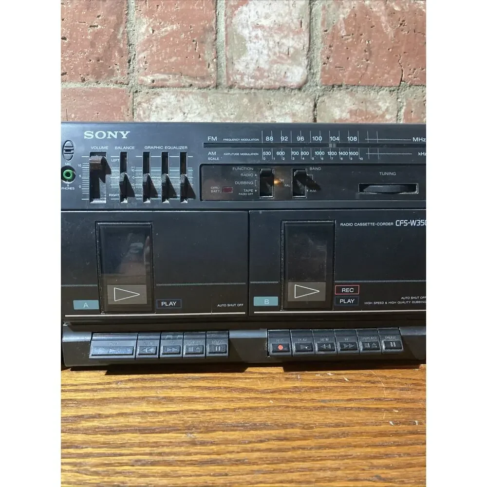 Sony CFS-W350 Dual 📻 Cassette AM/FM Radio Boombox Recorder